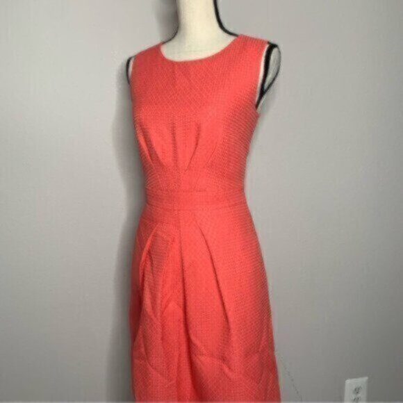 Tahari Coral sleeveless Sheath Fit & Flare Knee Length Office Dress - Picture 4 of 10